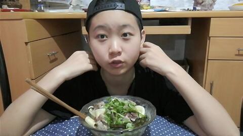 娱乐吃瓜酱男友送外卖